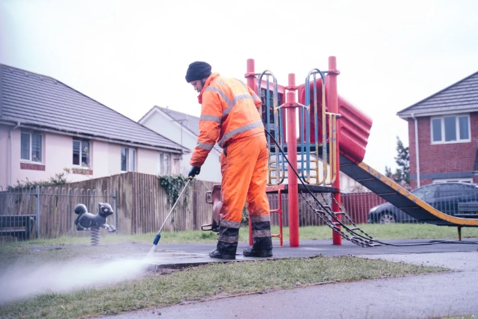 pressure washing outdoor equipment Devon