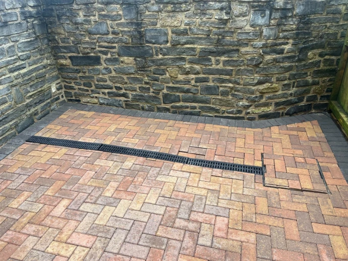 clean block paving patio